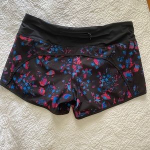 Lululemon speed up shorts size 8